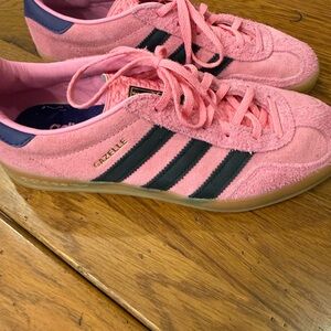 Adidas Gazelle Pink and navy Women's Sneakers